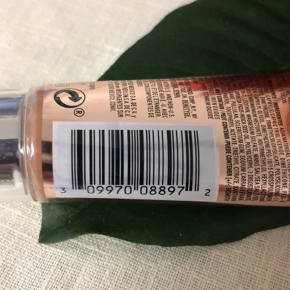 Revlon Photoready Candid Glow 440 Caramel Foundation NEW!